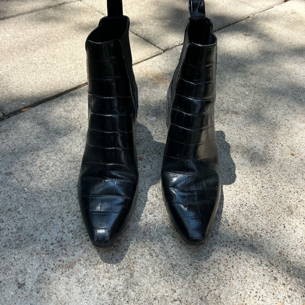 Zara Black Croc-Pattern Ankle Booties